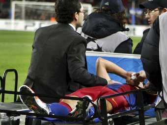 El davanter del Barça, Bojan Krkic, es va lesionar després de rebre un fort cop al cap EFE