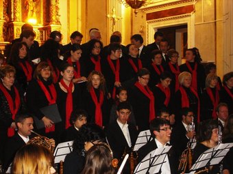 Components de la Banda i la Coral la Lírica de Silla en un concert recent. F. MORENO