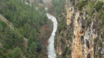 El riu Túria al seu pas pels congostos dels Serrans. ESCORCOLL