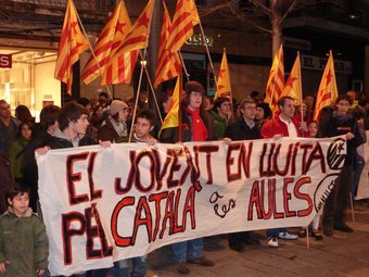 Imatge de la concentració celebrada a Mataró dels detractors de la sentència del Tribunal Suprem. LL.A