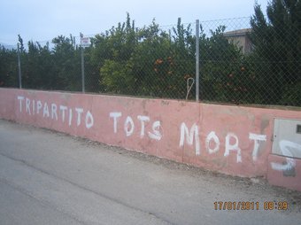 Pintada apareguda al camí de l'ermita de sant Antoni. S.GARCÍA