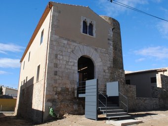 El Castell Palau de l'Abat de Vila-sacra ARXIU