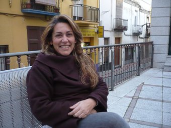 Blanca Arbell fotografiada a la plaça dels Americanos de Canet, a prop de la seu d'ERC. E.F