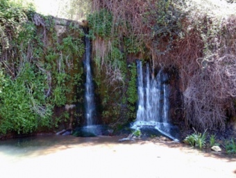 Assut situat al llarg del riu Vinalopó al seu pas per Banyeres de Mariola. B.SILVESTRE