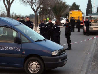 La policia francesa al lloc on es va produir els tiroteig AFP