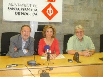 Els líders de CiU, ICV-EUiA i PCCA, Joan Mestres, Isabel Garcia i Francesc Rodríguez M.C.B