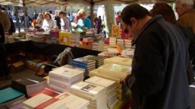 Les parades de llibres anul·lades per la pluja l'abril per Sant Jordi tornaran al Voral Vauban de Perpinyà per Sant Joan dissabte 25 ARXIU