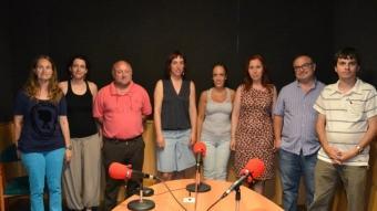 Els tècnics de les emissores valencianes amb l'alcaldessa d'Aldaia. CEDIDA