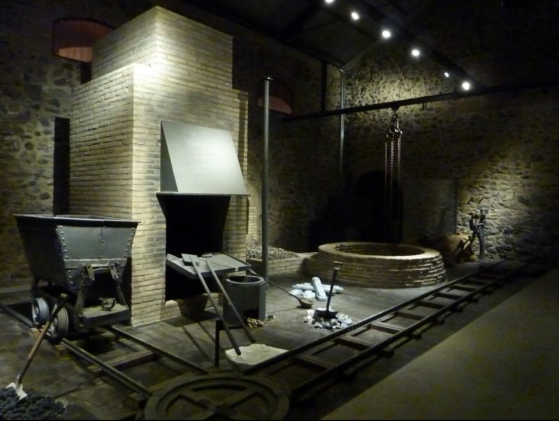 Una de les exposicions del museu s'ha instal·lat a l'antiga foneria EL PUNT AVUI
