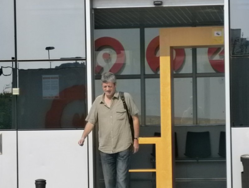 Xambó abandona les instal·lacions de RTVV a Burjassot. REDACCIÓ