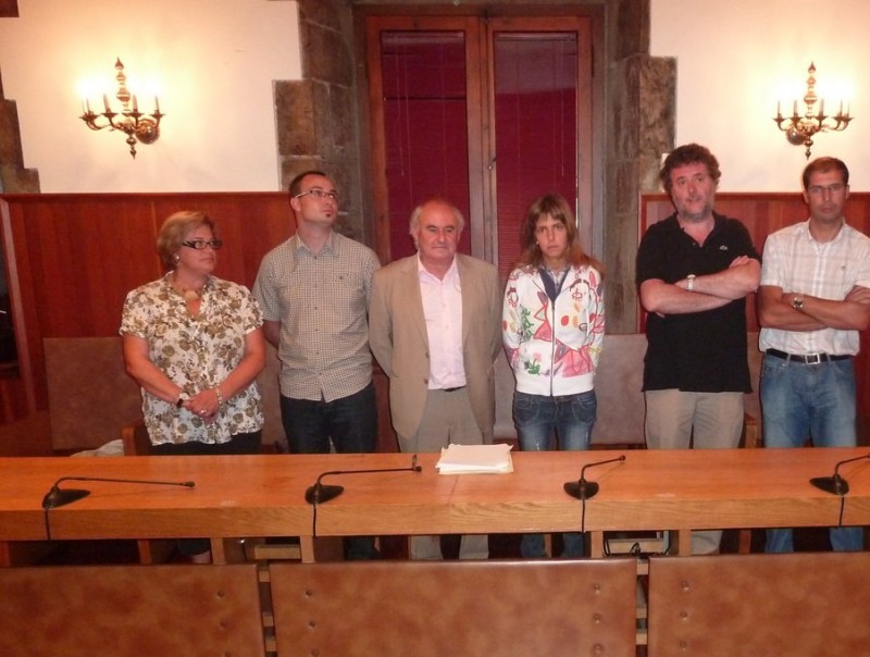 Pastoret, Coma, Fernández, Noguer, Pujol i Costa, després de la reunió d'ahir a l'Ajuntament de Camprodon. J.C