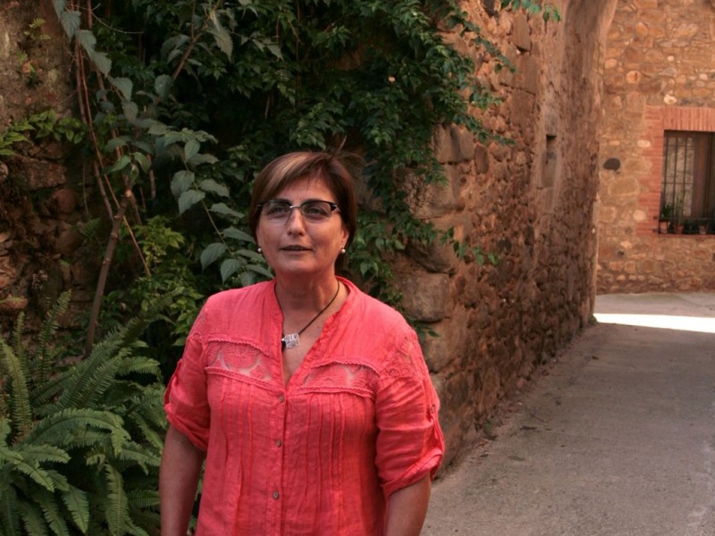 l'alcaldessa de Corçà, Maria Carme Güell, ahir E.A