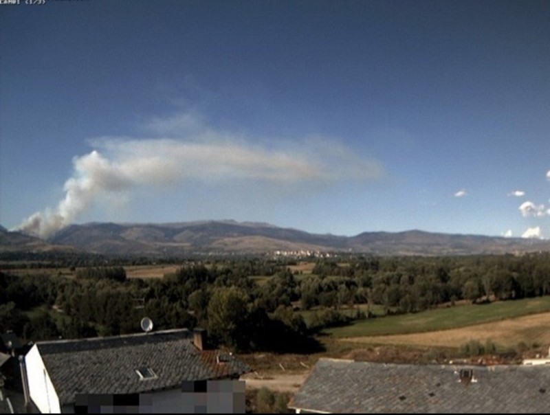 L'incendi es va declarar a la vall del riu Querol, a l'Alta Cerdanya.