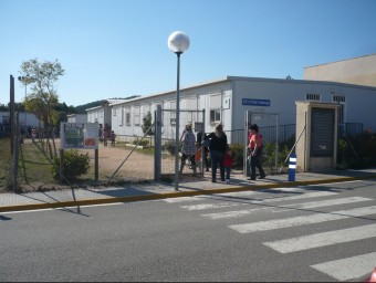 L'escola de Vall-llobrega, en una imatge d'arxiu. A.VILAR