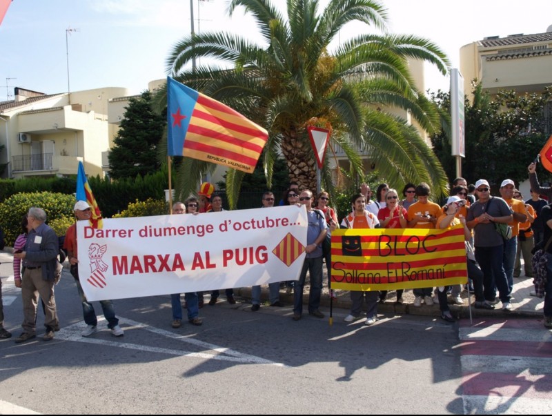 La Marxa ha estat fidel a la seua tradició i ha recorregut el Camí Reial des de València fins al Puig. ESCORCOLL