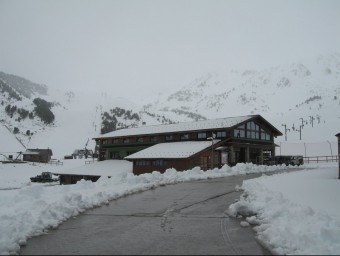 Una imatge de la nevada que va el diumenge passat va caure a l'estació de Vallter 2000. EL PUNT AVUI