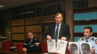 Gendarmes i fiscal van difondre les fotos de les víctimes el febrer passat en una compareixená a Prepinyà per demanar ajuda per identificar-los. JEAN-MARIE ARTOZOUL