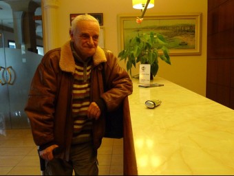 Emilio Fumagalli, a la recepció de l'hotel Costa Brava de Blanes. N.F
