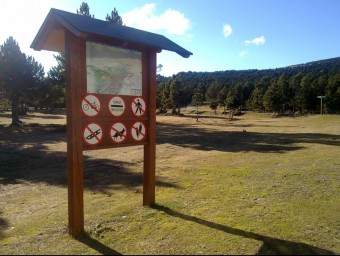  A sota, la d'esquí de fons de Guils-Fontanera.