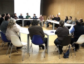 Reunió de la nova executiva comarcal del Bloc a l'Horta Sud. CEDIDA