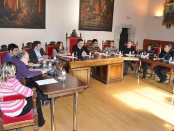 Reunió en sessió plenària dels polítics de l'Ajuntament. EL PUNT AVUI