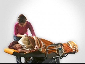 Model de butaca dels hospitals de Blanes i Campdevànol , si el pacient s'estira com en la foto, es cobren 5€ DECAMLUX.COM