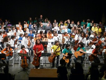 Els alumnes de música que van participar en el Rebombori LAURA ANDRÉS
