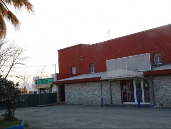 Les portes del Club Edén de Melianta es van tancar ara fa uns quatre mesos per traslladar tota l'activitat al Paradise de la Jonquera. JOAN SABATER