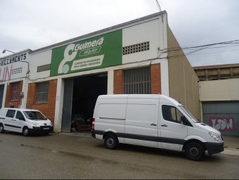 La nau industrial del carrer del Cilma de Sant Julià, on el 22 de març hi van atracar G. P