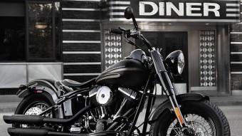 La qualitat dels components i acabats de Harley-Davidson queden fora de dubtes. La Softail Slim és un exemple d'aquesta perfecció i atenció pels detalls.