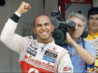 El pilot britànic Lewis Hamilton celebra el seu resultat en la jornada de classificació EFE