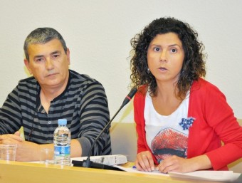 Isabel Martí fa la proposta davant el plenari municipal. EL PUNT AVUI