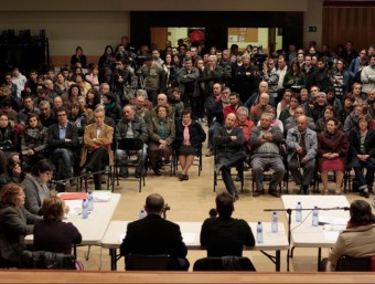 Ple de l'Ajuntament de Rasquera en què es va aprovar el conveni amb l'ABCDA, el passat febrer JOSÉ CARLOS LEÓN / ARXIU