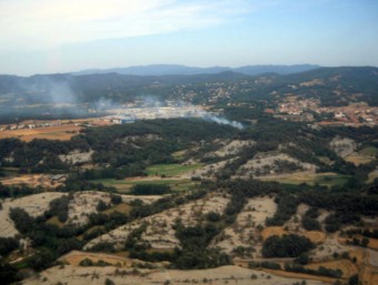 Vista aèria de la zona on s'ha produït un petit incendi, aquest dissabte a Taradell BOMBERS DE LA GENERALITAT