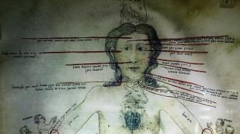 Fotografia il·luminada d'una pàgina d'un manuscrit mèdic fet a Itàlia al segle XV, que es conserva a la Biblioteca Bodlediana d'Oxford. MANEL LLADÓ