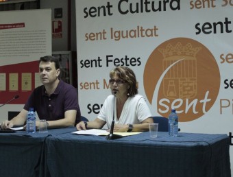 Conxa García i Rafa Roca en l'acte de presentació de l'exposició. CEDIDA