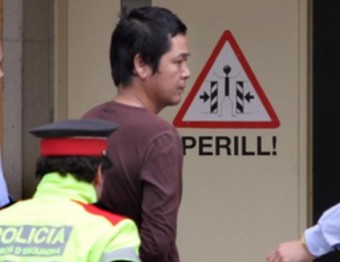 Chen Xiaowei ahir entrant a la presó de Girona JOAN CASTRO / ICONNA