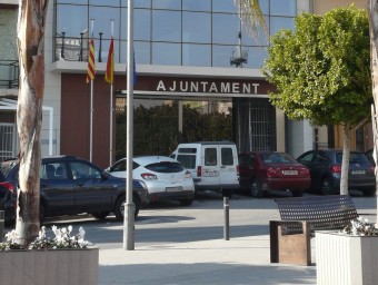 Edifici principal de l'Ajuntament. EL PUNT AVUI