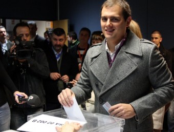 Albert Rivera, candidat de C's, vota en el seu col·legi electoral de La Garriga ACN