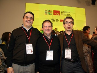 El primer secretari del PSC barceloní Carles Martí, l'exalcalde Jordi Hereu i el president del grup municipal Jordi Martí, al congrés local del partit ANDREU PUIG