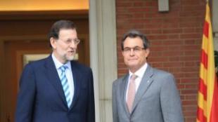 Rajoy i Mas, a l'entrada de la Moncloa, el dia que el president espanyol va tancar la porta a negociar el pacte fiscal O.P.C. / ACN