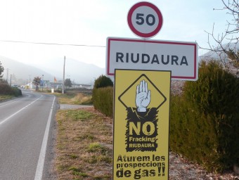 Els veïns de Riudaura s'han manifestat des del primer moment en contra de les prospeccions gasístiques. J.C