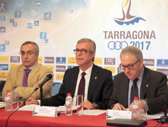Blanco, Ballesteros i el president de la Diputació, Josep Poblet, ahir en la reunió J. FERNÀNDEZ