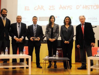 D'esquerra a dreta, Joan Fontserè, Joan Aymerich, Ivan Tibau, Maria Guixà (moderadora), Mercè Conesa i Josep Lluís Vilaseca. EL 9