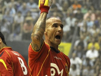 Pedro Gil celebra un gol amb la selecció espanyola EFE