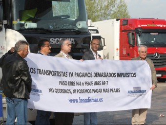 L'anunciada concentració de camioners a l'AP-7. LLUÍS SERRAT