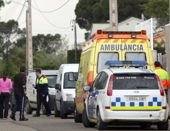 L'homicidi va tenir lloc ahir al matí a casa de la cunyada de l'agressor, al carrer Montseny de la urbanització El Llac del Cigne de Caldes de Malavella.  JOAN CASTRO / ICONNA