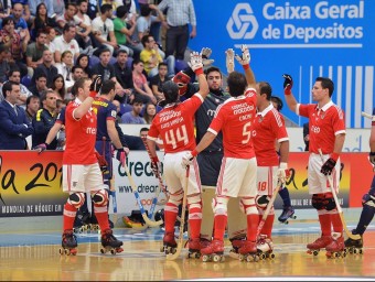 Els jugadors del Benfica celebren el triomf en la semifinal contra el Barça CERH
