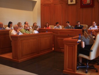 Sessió plenària de l'Ajuntament de Burjassot. EL PUNT AVUI