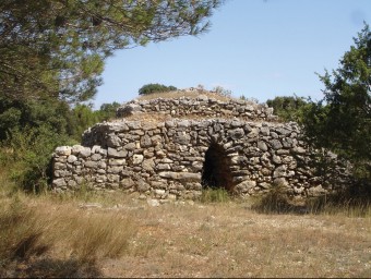 Construcció de pedra seca a les comarques d'interior. EL PUNT AVUI